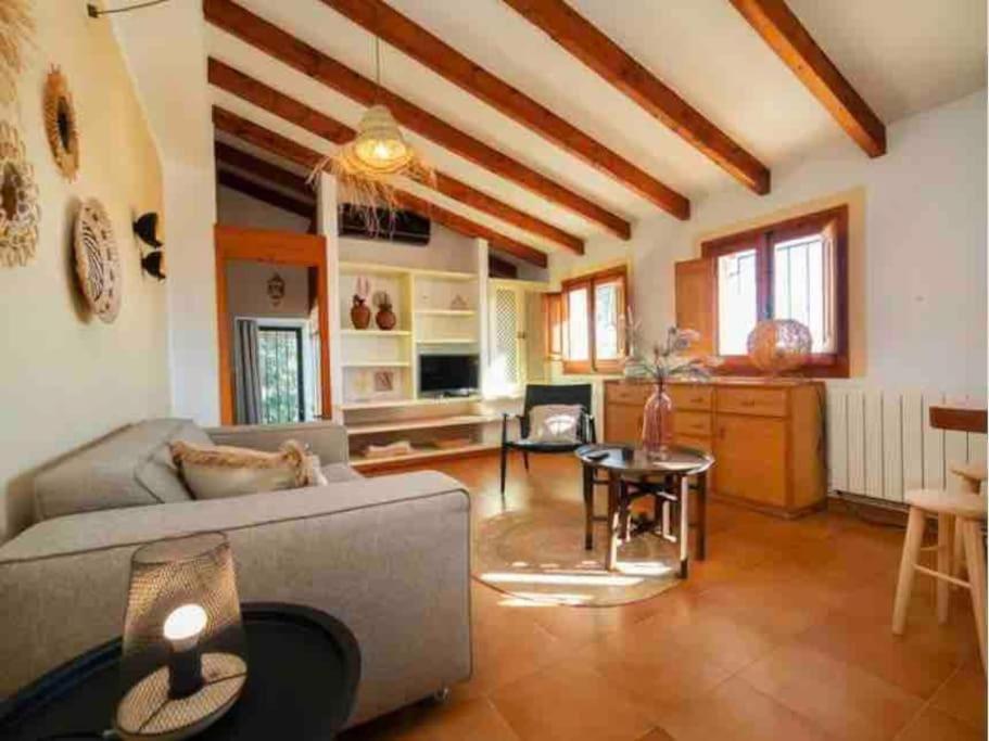 Lovely Appartment 'Solana' With Big Garden, Nice Pool 테울라다 외부 사진